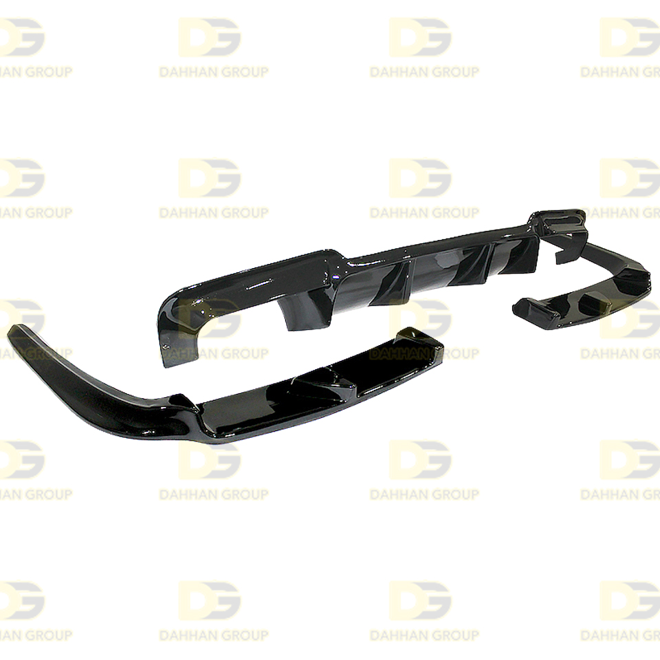 Bmw 5シリーズF10 2010 - 2017 vorsteinerスタイルリアディフューザースポイラーウイングと背面フラッププラスチックピアノグロスブラックM5キット