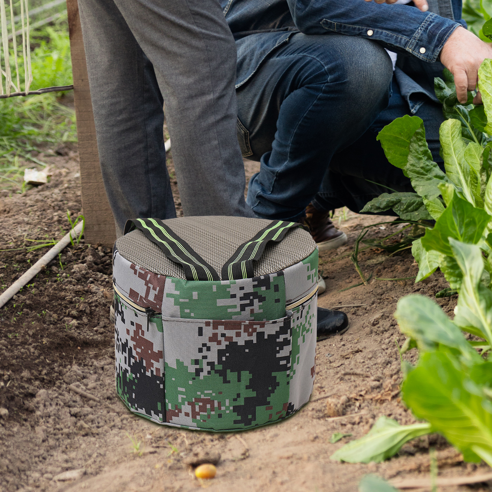 1Pc Gardening Stool Footstool Wearable Work seat Heavy Duty Garden Seat Stool Portable for Children Adults Home Yard Backpacking