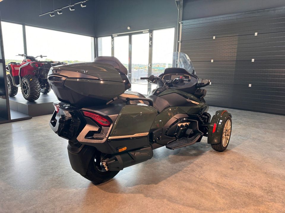 Новое гарантированное, Can Am Spyder RT ACE Sea to Sky 2023 Бестселлер