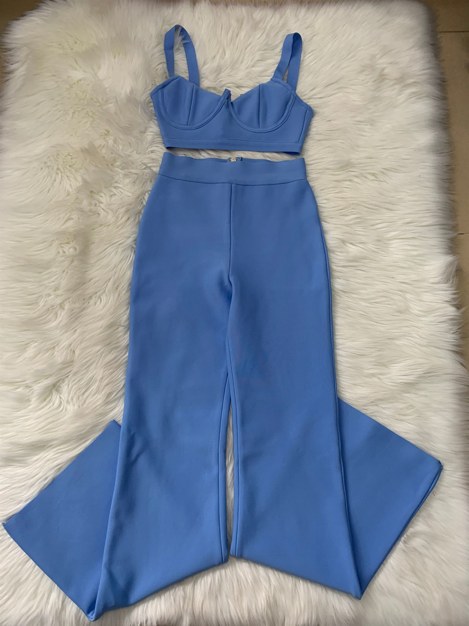 2024 女性新着セクシーなローカットストラップブラトップ + ハイウエストフレアパンツツーピース包帯セット Elgant ファッションパーティー着用ヴィンテージ