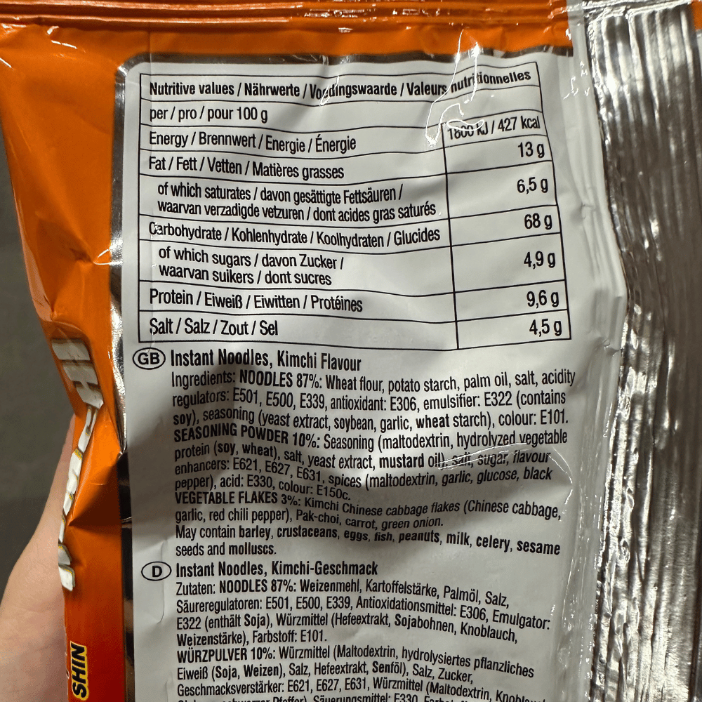 Nongshim Assorted Flavours Instant Ramen Noodle - Spicy Chicken, Original, Soon & Kimchi (Pack of 20)