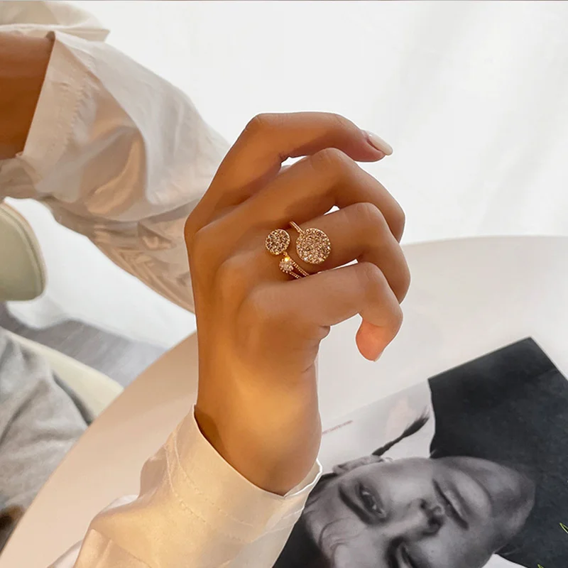 Nuevo anillo redondo geométrico exquisito coreano, anillo de dedo de circón de lujo a la moda para mujer, joyería versátil de temperamento Simple