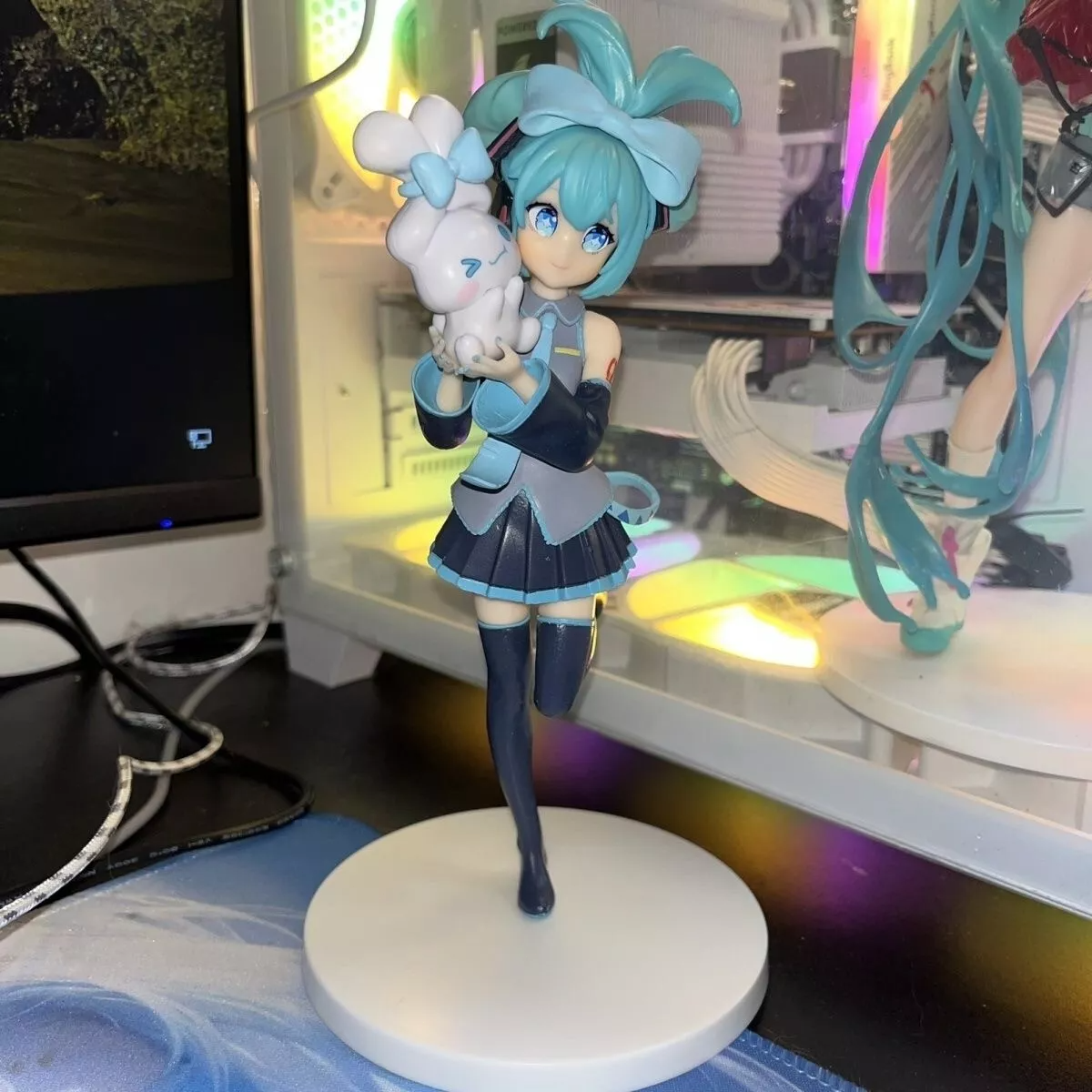 17 センチメートルアニメ初音ミク × シナモロールフィギュアアニメ周辺グッズモデル装飾装飾子供かわいいギフト