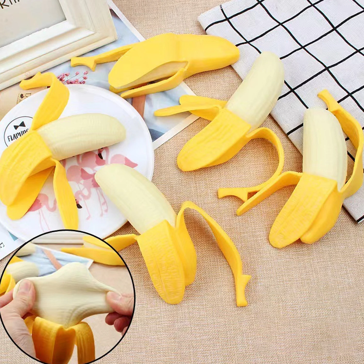 Super Stretchy Banana ของเล่นบรรเทาความเครียดของกล้วย Squishy Banana สําหรับเด็กและผู้ใหญ่ ของชําร่วยปาร์ตี้กล้วยบรรเทาความเครียดนุ่มพิเศษ