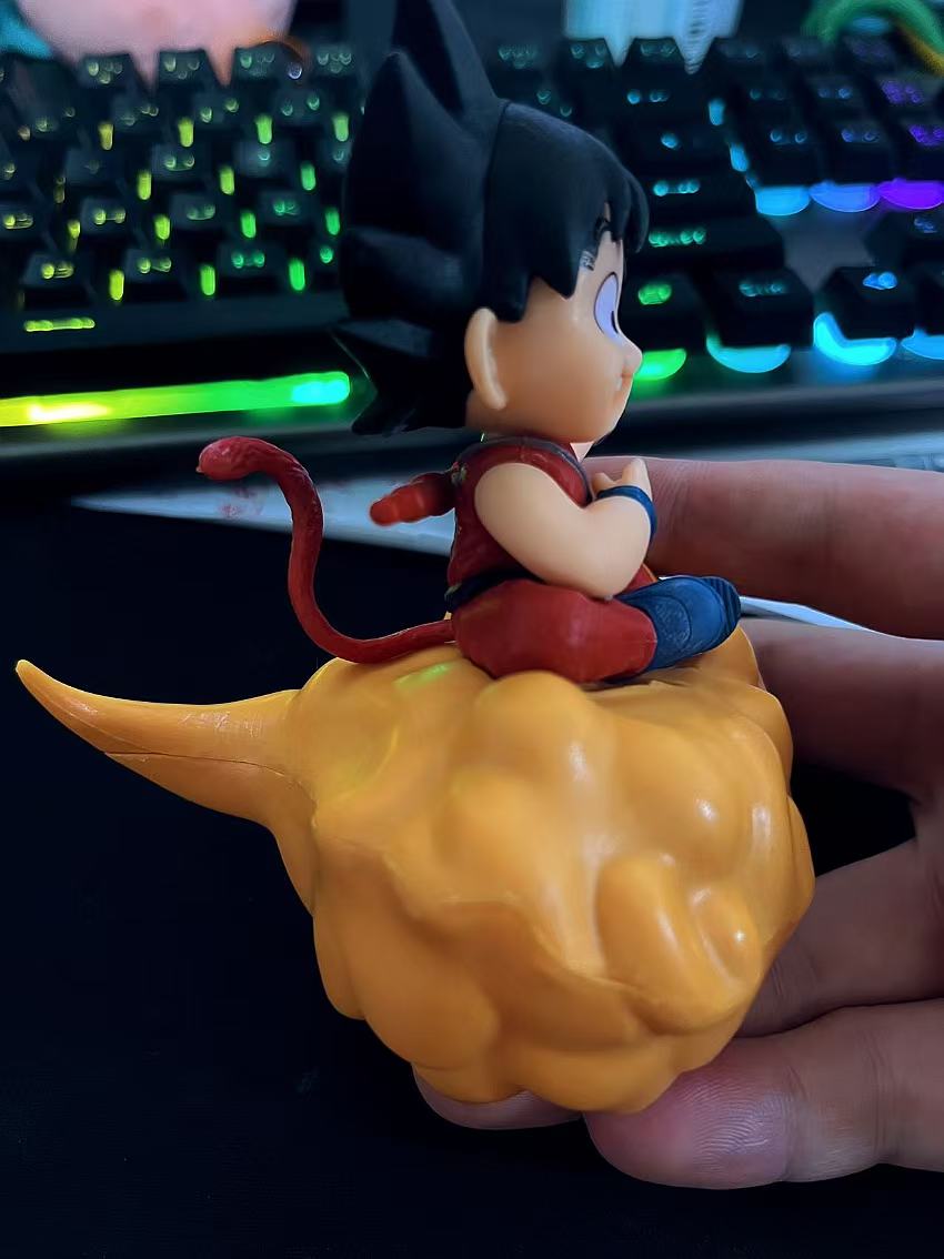 孫悟空のドラゴンボールPVCアクションフィギュア,アニメスタチューコレクション,モデル人形,若いフライト,同じスタイル,腱,ダブルユン