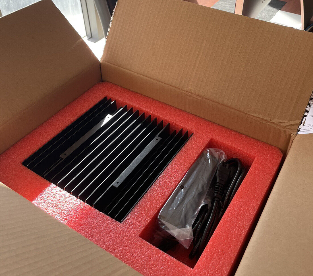 COMPRE AGORA NOVO ICERIVER ALPH AL0 400GH/S 100W Preto 3 Algoritmo Miner com PSU Em Estoque