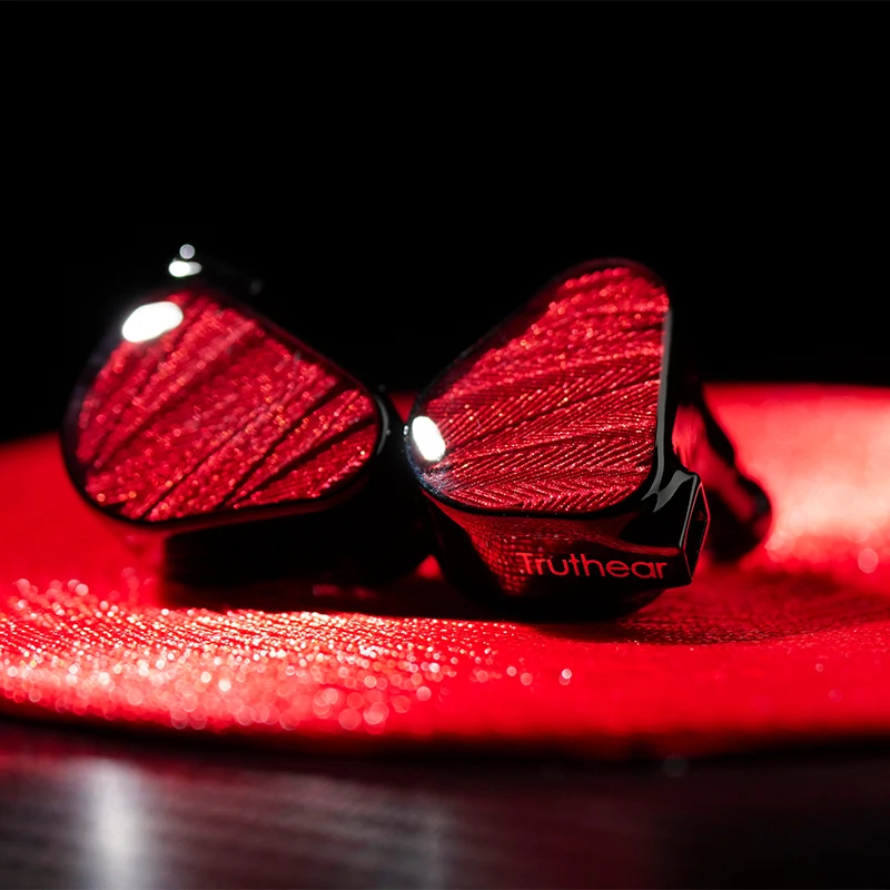 TRUTHEAR x Crinacle ZERO:RED Auriculares internos con controladores dinámicos duales con cable de 0,78 y 2 pines