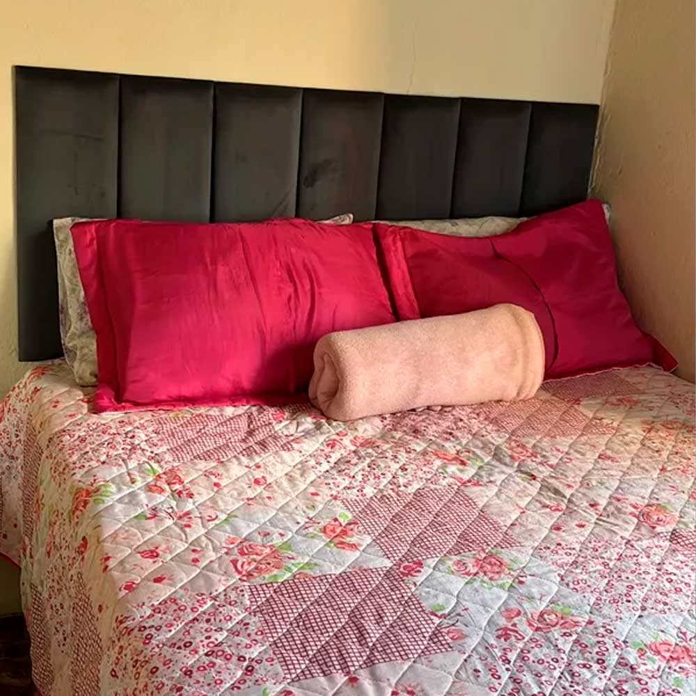 Cabeceira Decorativa Estofada Adesiva Para Cama De Casal Solteiro 1 Peça 45x20cm