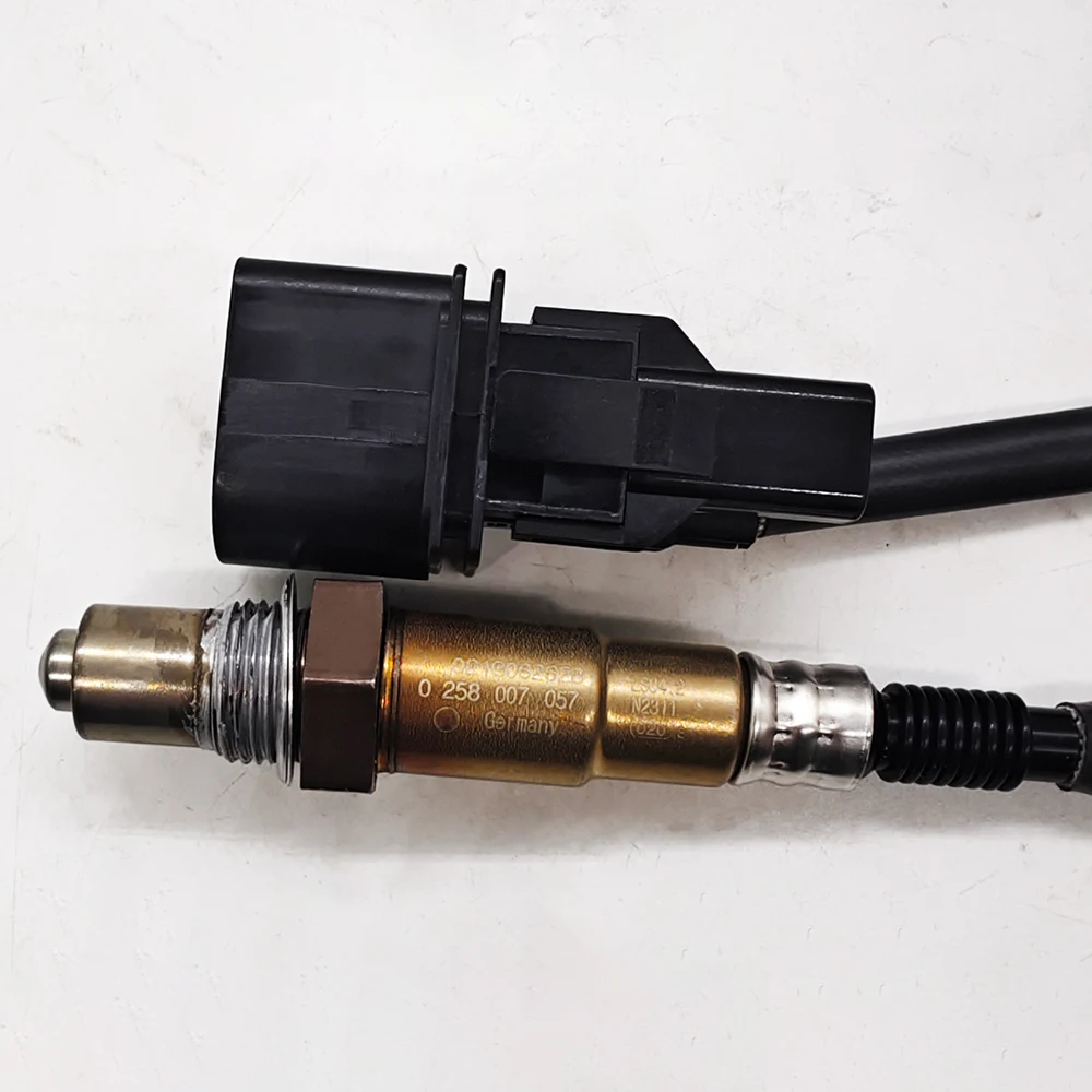 LSU4.2 0258007057   17014 0258007351   1K 0998262 D 5-Wire WideBand O2 Sensor AFR For Audi VW Jetta Audii 1.8L-L4 234-5117 0258007090