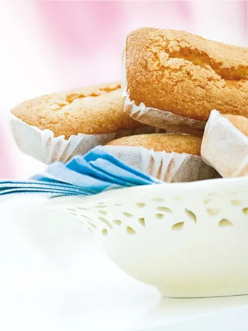 Magadalenas dulcesol valenciano embrulhado individualmente 1,89kg-comece o seu dia com os nossos clássicos valencianos feitos com a receita tradicional. Muffins macios e de qualidade como as nossas avós fizeram.