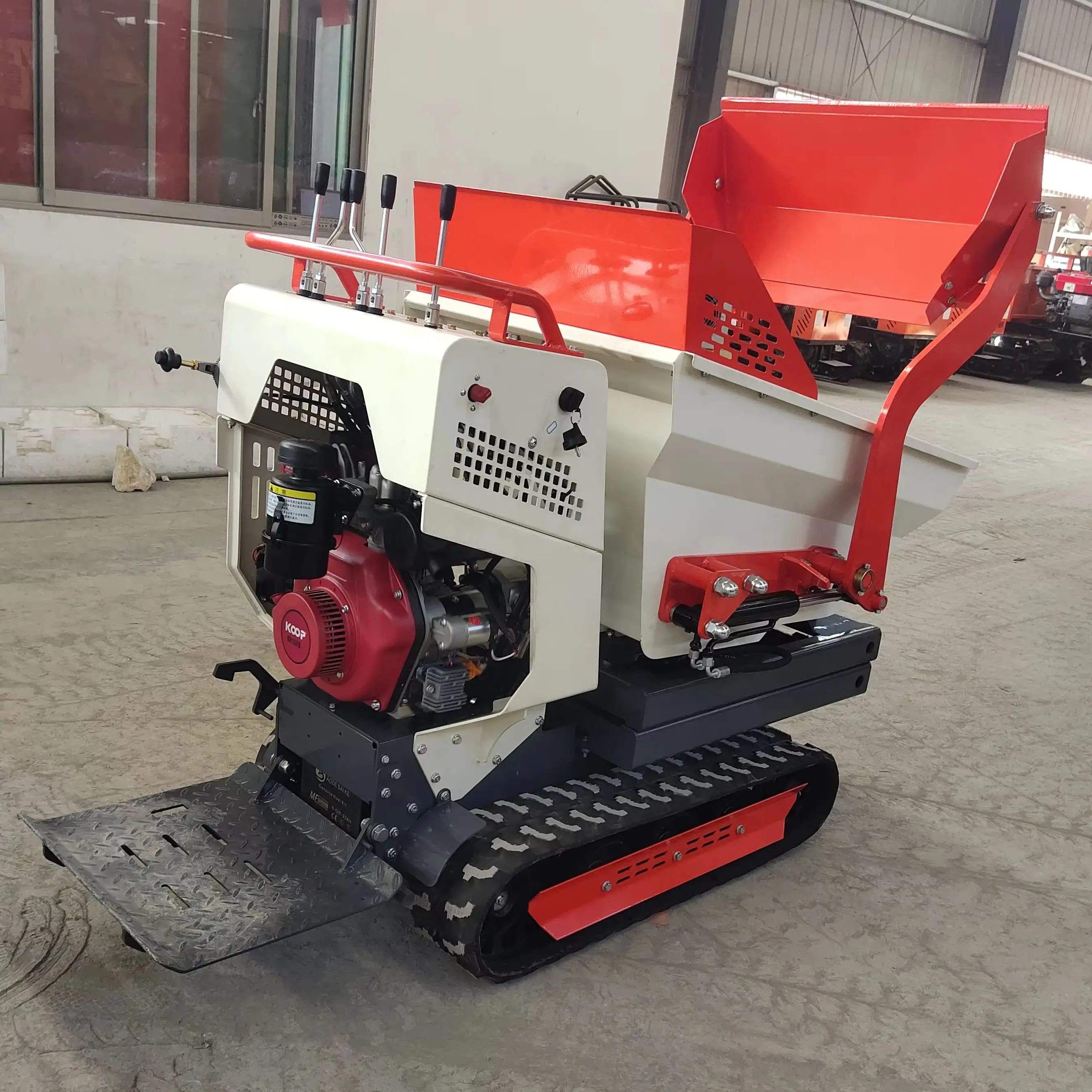 Small Crawler Dumper Truck 500 KG Hydraulic Garden Use Mini Dumpers High Quality Self-loading Micro Track Customized For Sale