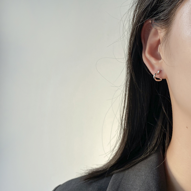 Aide-pendientes de aro de Plata de Ley 925 con forma de corazón, aretes sencillos y bonitos con forma de corazón, Piercing circular, joyería con hebilla para oreja