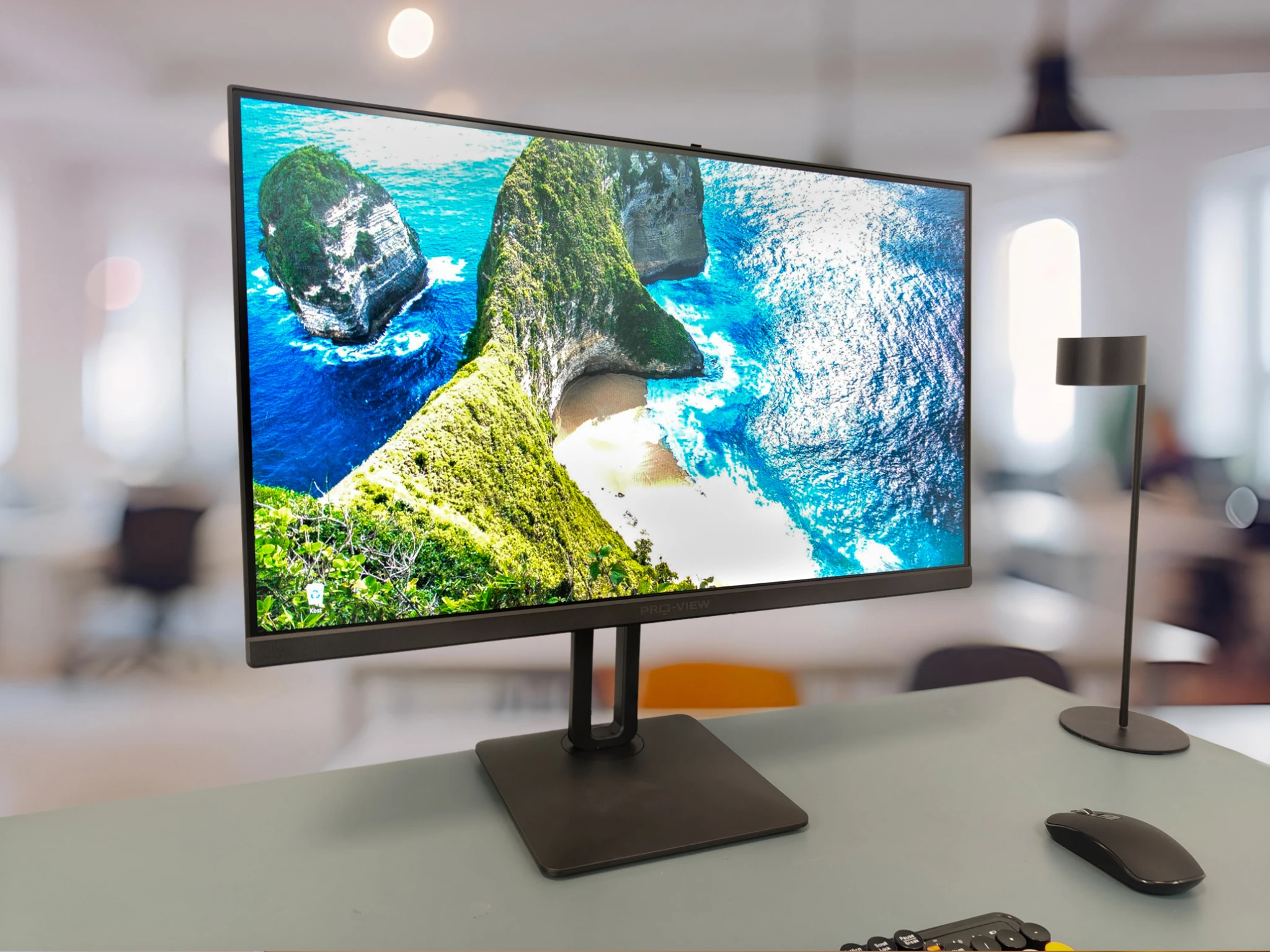 Tutto In uno 27 pollici i5-1340P /16GB/1TB, Win 11 Pro, WiFi, PIVOT tutto in un computer per ufficio. AIO PC