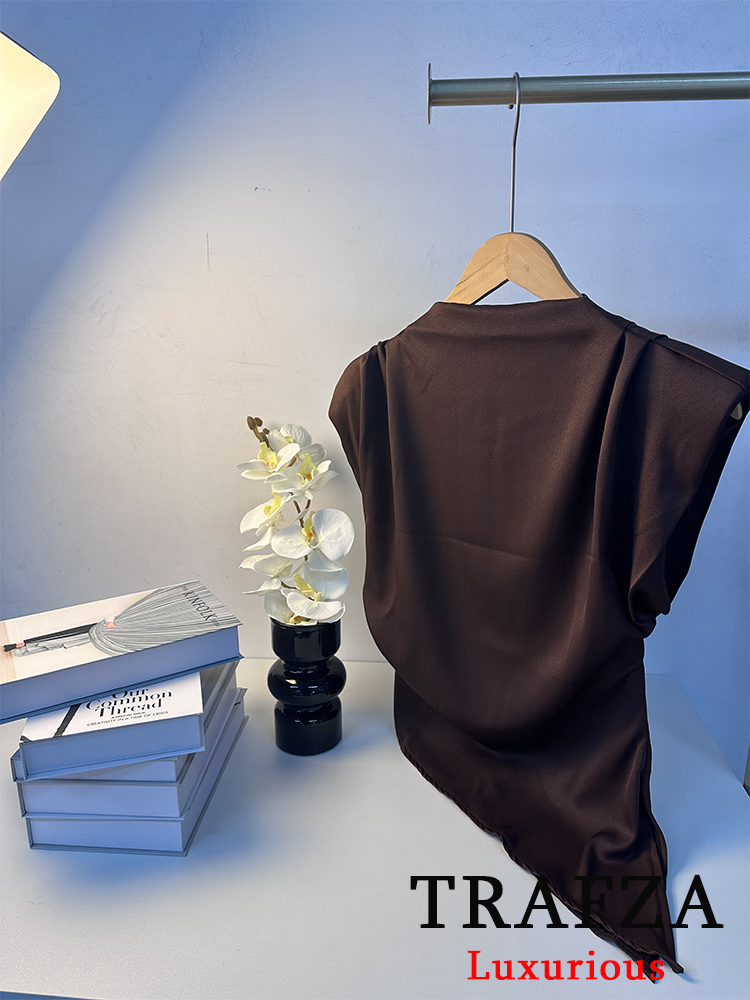 TRAFZA Vintage Chicผู้หญิงไม่สมมาตรO-คอซิปแขนกุดพับแฟชั่น 2025 Streetwearเบาะไหล่ด้านบน