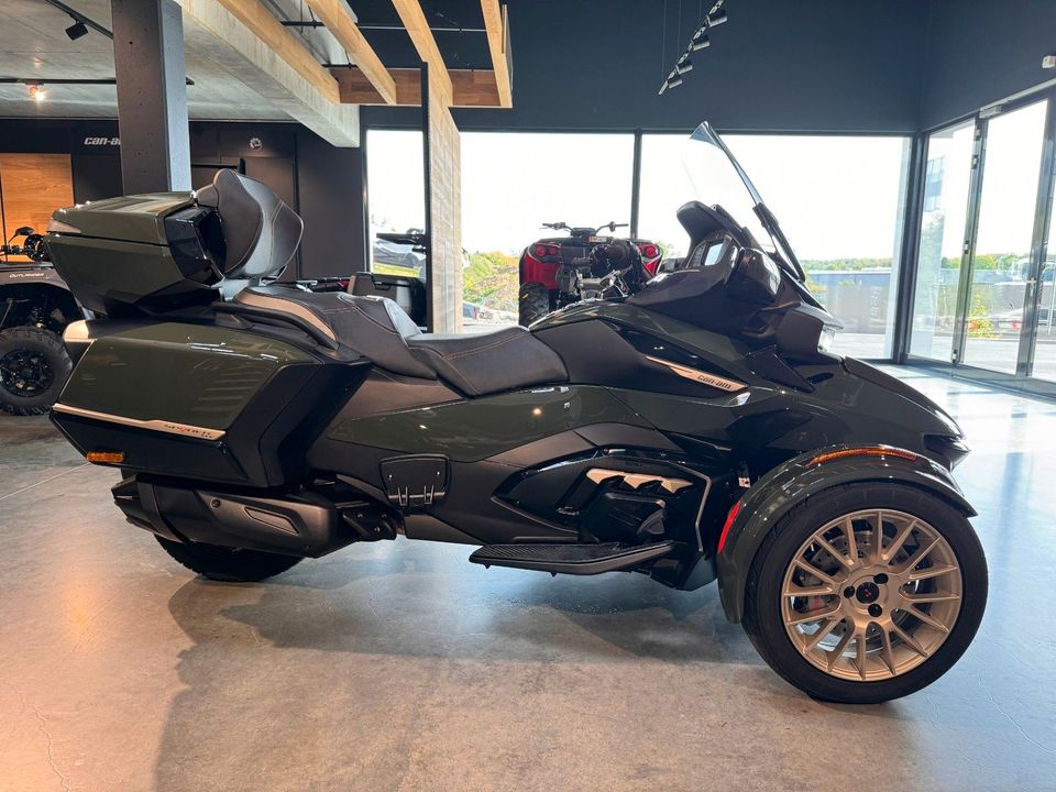 Новое гарантированное, Can Am Spyder RT ACE Sea to Sky 2023 Бестселлер