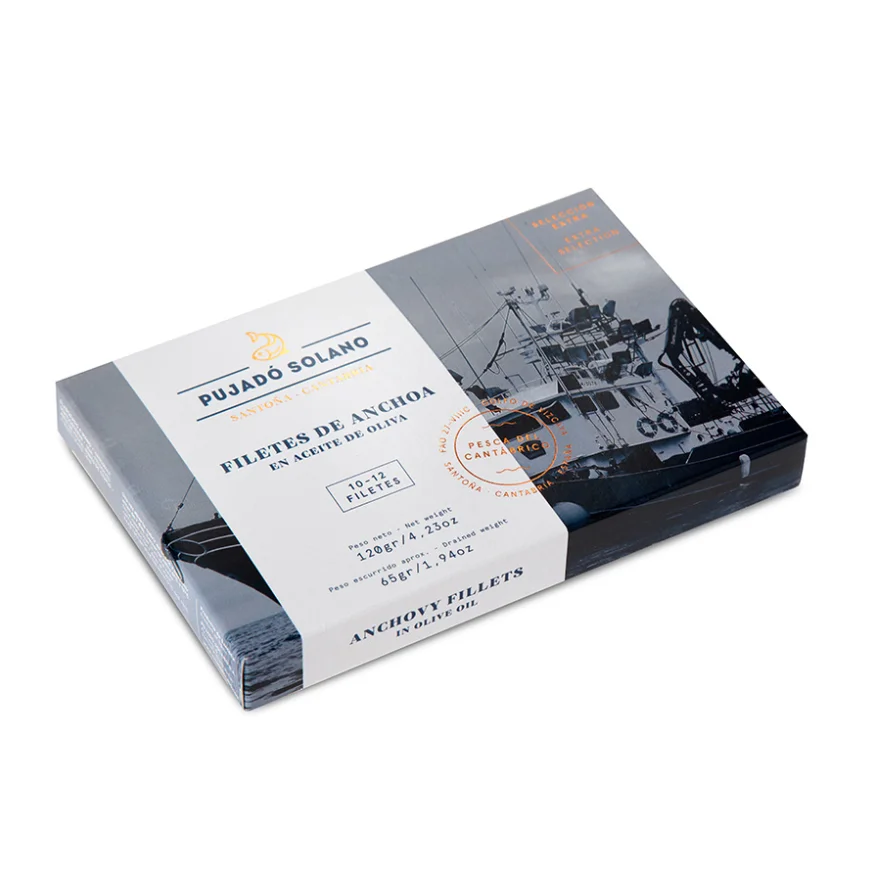 Anchovas cantábrias 12 filetes em azeite fazemos o processo de cura completo de anchova seguindo o método tradicional. 10-12 cantabrico anchovas em azeite extra-grande.