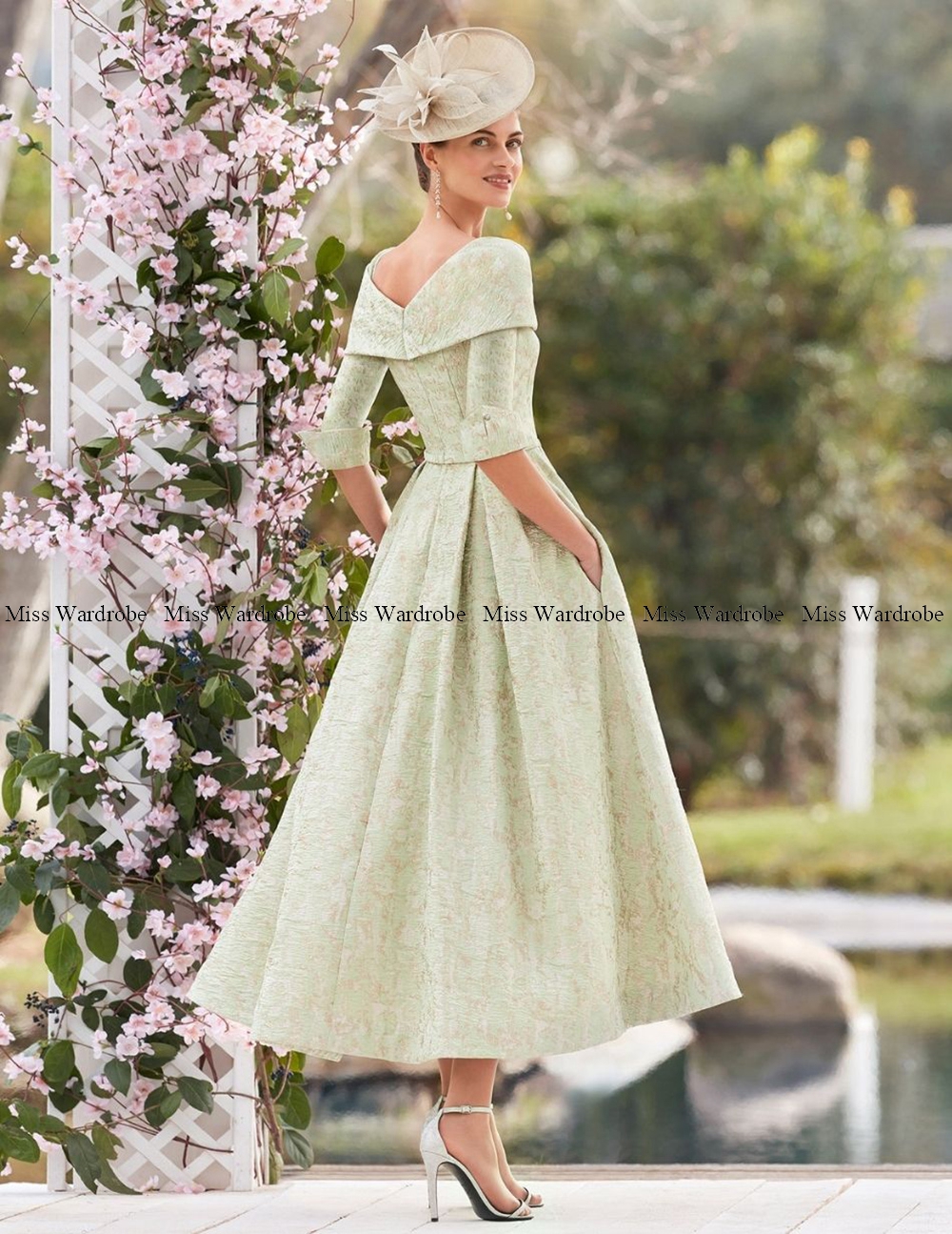 Maßgeschneidertes Salbei-Kleid für die Brautmutter, Tee-Länge, Bateau-Ausschnitt, Abendparty-Kleider, 3/4-Ärmel, Kleider für die Brautmutter 2024