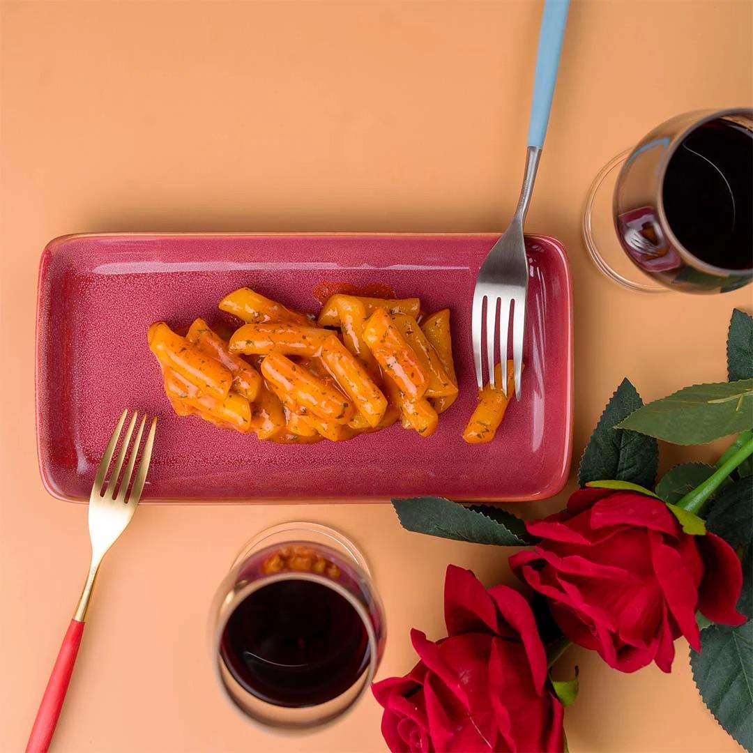 Samsam ,  Toppokki Curry Mild Spicy Rice Cake Halal Certificated Korean Snack（Pack of 6 cup）