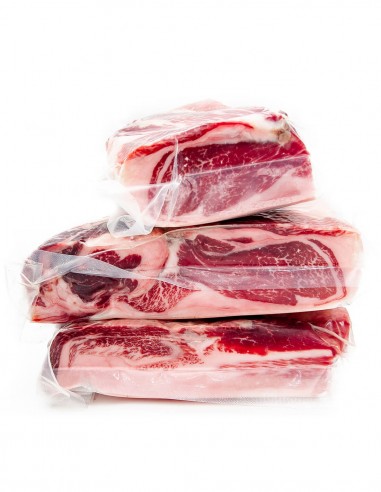 Ombro Ibérico de Cebo Brisa de Campo Ibérico Desossado - Sabor Delicado
