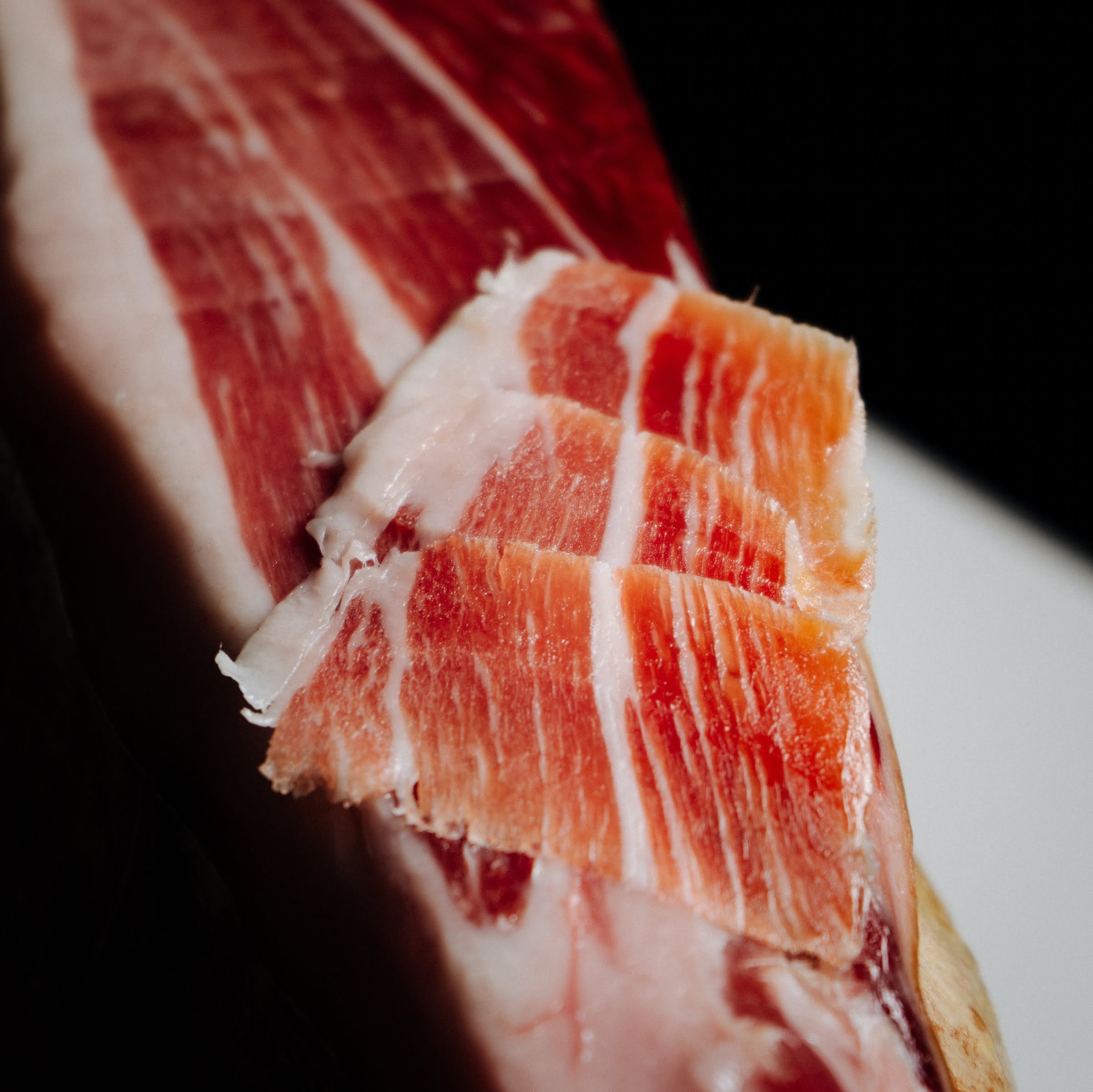 Jamón Cebo Ibérico 50% Raza Ibérica +7.5 KG. / Salamanca / Precinto Blanco / JAMON-PATANEGRA