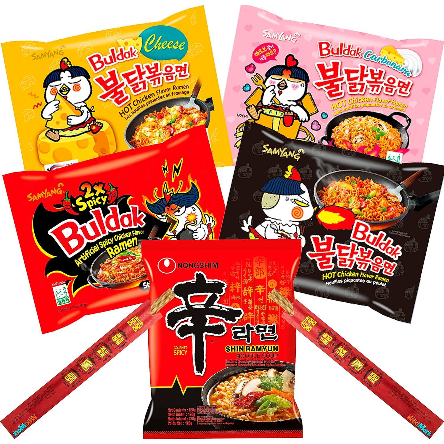 Surtido de 5 Ramen Sabores Variados y 2 Palillos de Bambú WikiMark. Incluye, Nongshim Shin Ramyun Noodle Soup, Samyang Hot Chicken, Samyang 2x Spicy, Samyang Noodles Carbonara y Samyang Queso.