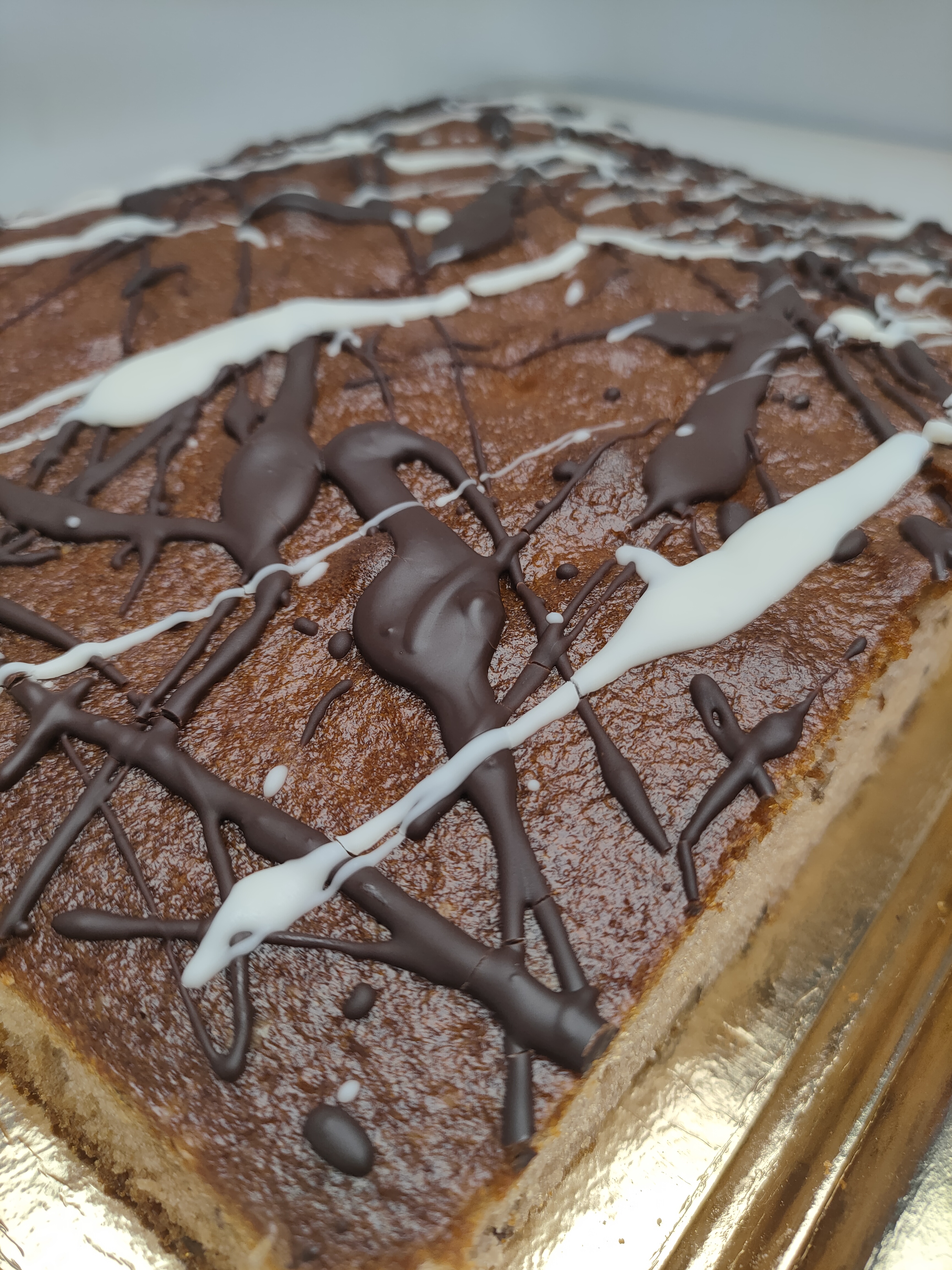 Panvivo. Bizcocho de nueces y pasas 0,900 kg. Recién hecho. Sin conservantes.