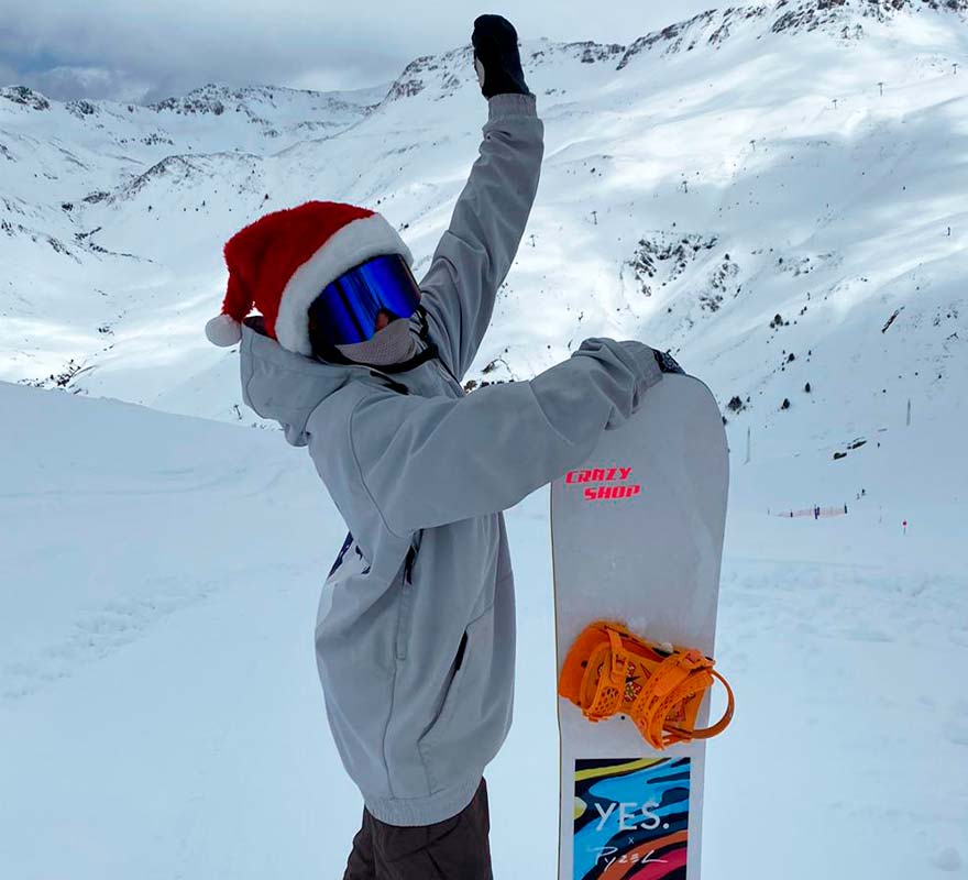 Creaciones Llopis Gorro de Papá Noel Navidad para Cascos de Bicicleta