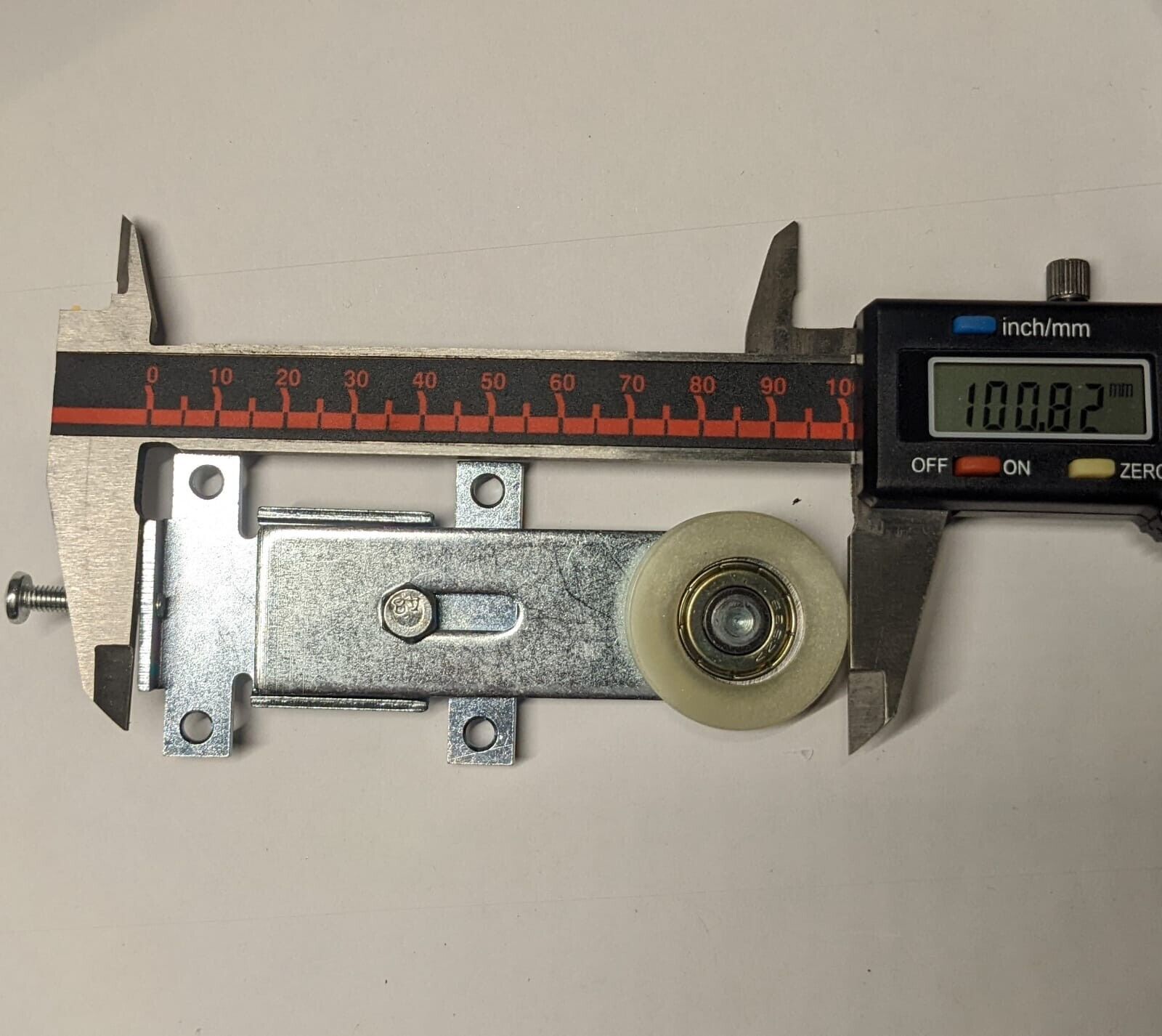 RUEDA PARA ARMARIO DE CORREDERA HEMBRA 7577 RECAMBIO ACCESORIO RODAMIENTO ROLDANA