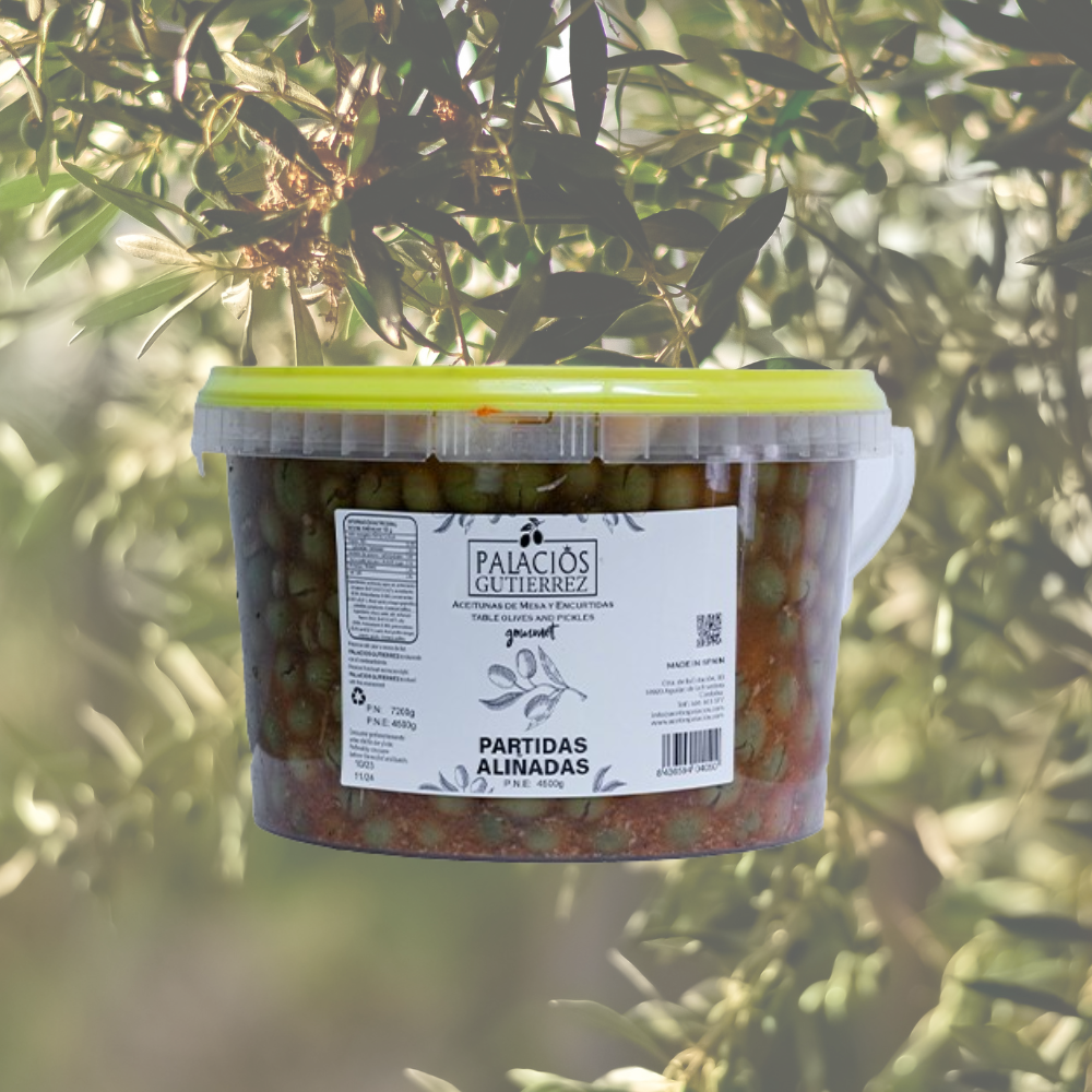 Aceitunas partidas aliñadas | Cubo plástico 4500 gramos | Palacios Gutierrez