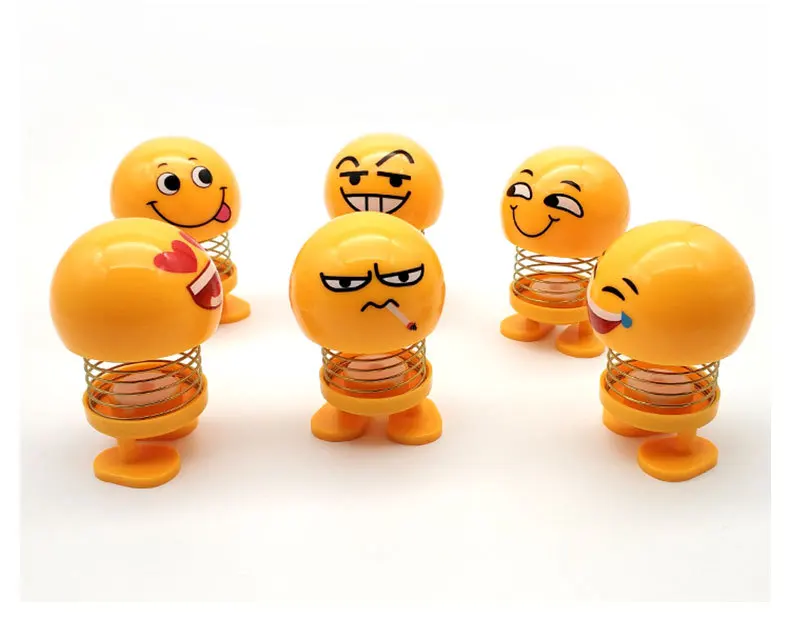 เครื่องประดับ Bobble หัว Nod ตุ๊กตาน่ารักการ์ตูนตลกแดชบอร์ดตกแต่ง Facial Expression รถอุปกรณ์เสริมภายใน
