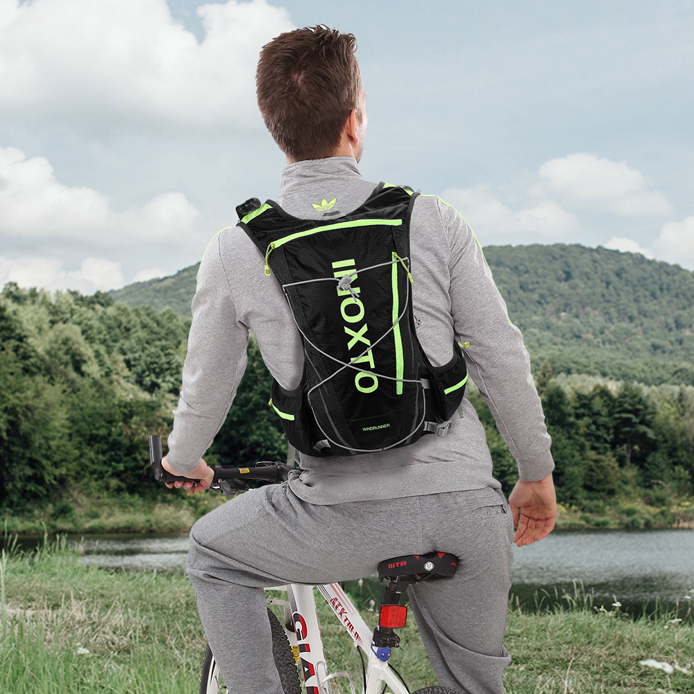 Laufende feuchtigkeitsspendende Weste Rucksack 8L, Radfahren feuchtigkeitsspendender Rucksack Wandern Marathon feuchtigkeitsspendend, mit 1,5L Wasserbeutel 500ml Wasserflasche