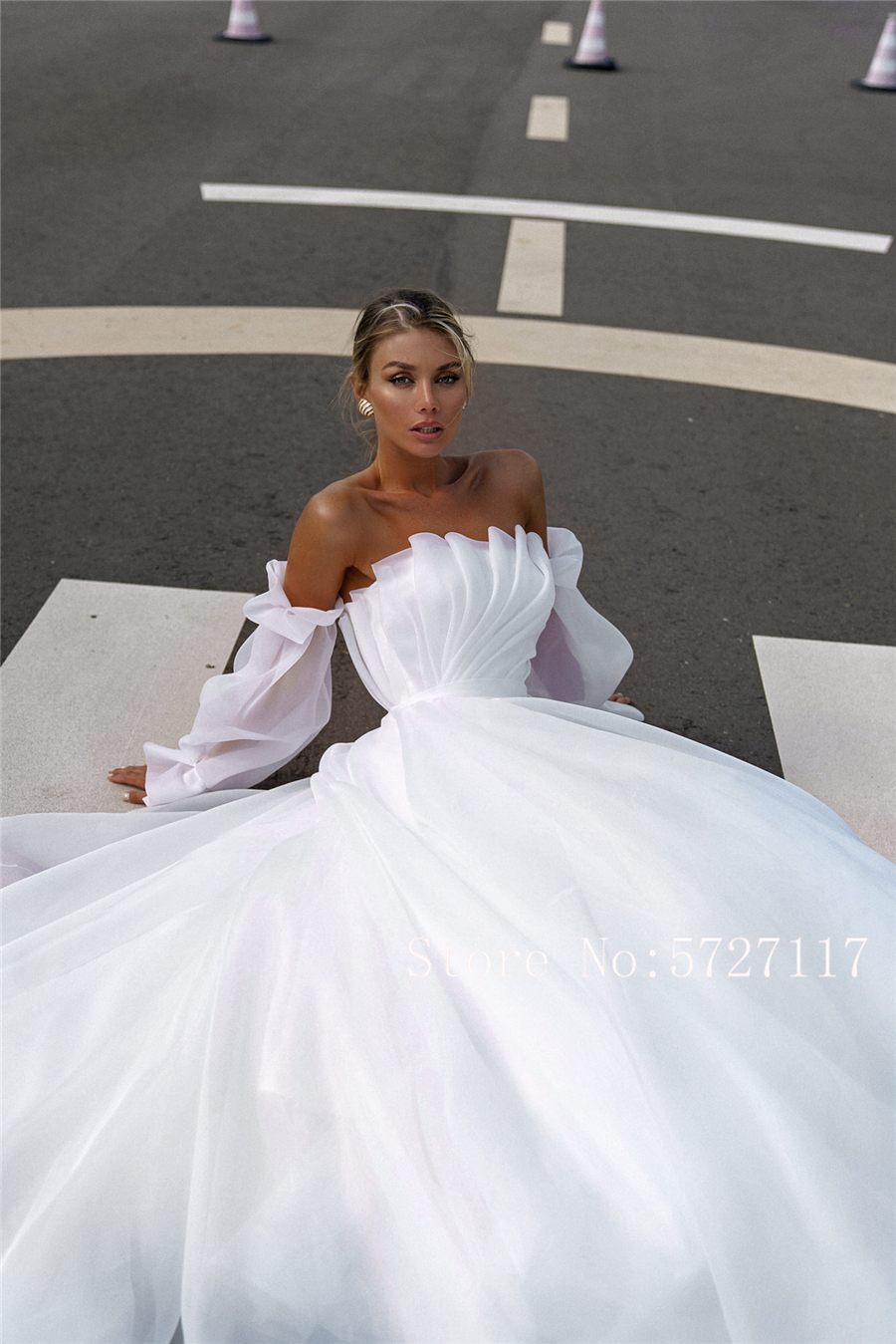 Vestidos de baile com corpete franzido sem alças 2080 vestido de casamento de organza com mangas compridas destacáveis vestidos de noiva império
