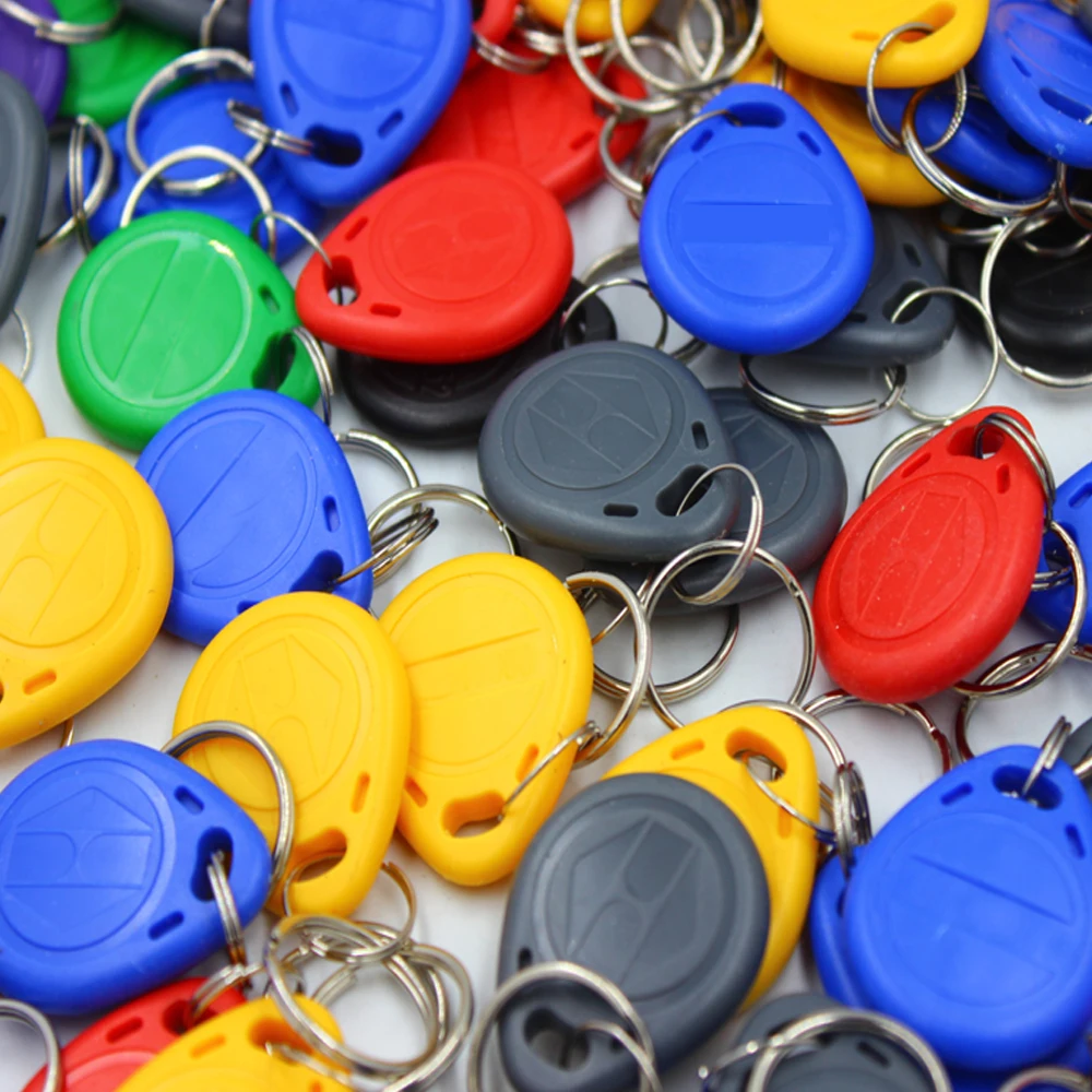 100pcs/lot EM4305 T5577 125khz Copy Rewritable Writable Rewrite keyfob RFID Tag Key Ring Card Proximity Token Badge Duplicate
