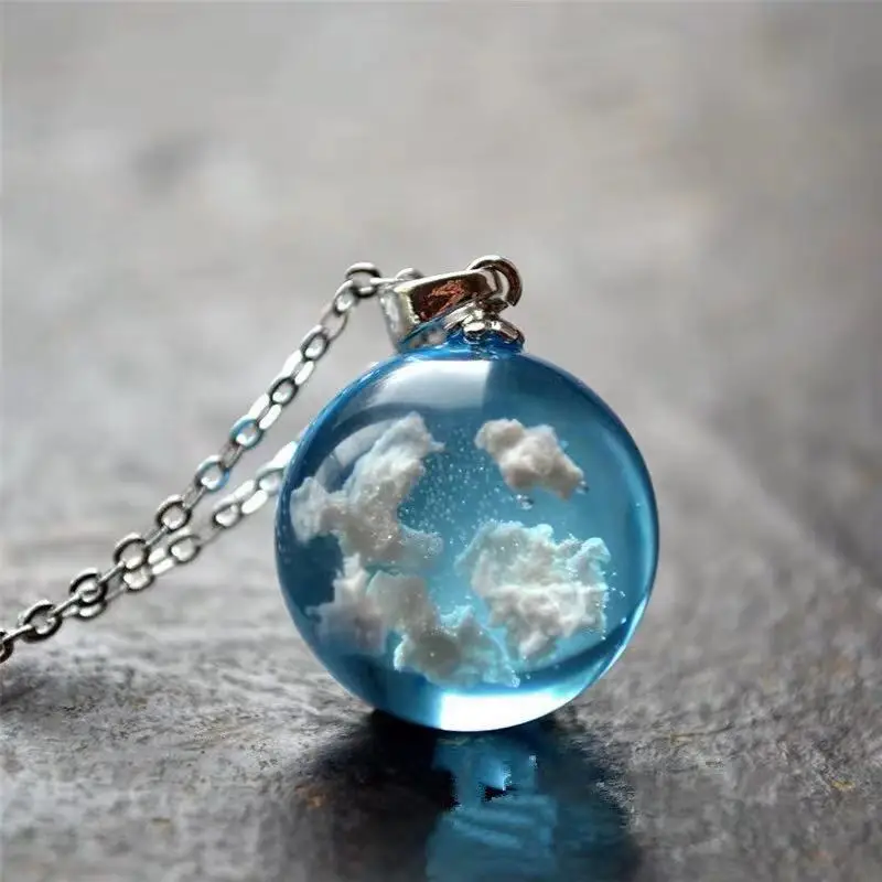 Collar elegante con colgante de Luna y bola redonda de resina transparente para mujer, collar de cadena de nube blanca y cielo azul, joyería de moda, regalos para niña