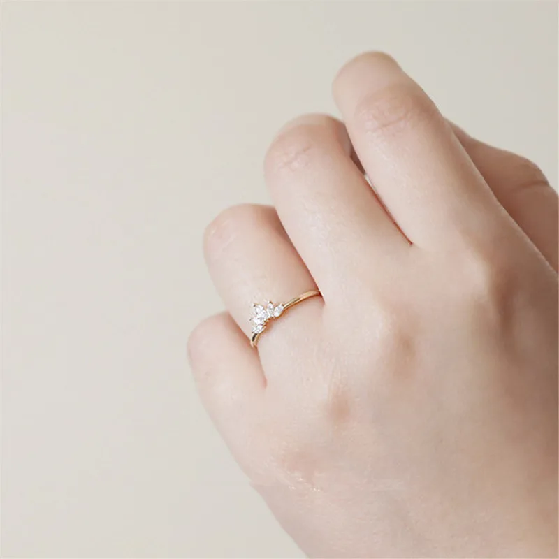 Anillo de Plata de Ley 925 con cristal Chapado en Pavé para mujer, sortija de corona Simple de oro de 14 quilates, accesorios de joyería de boda con temperamento