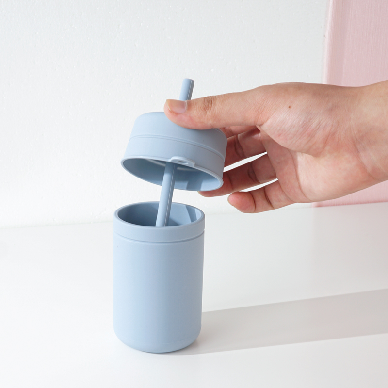 Utensílios de mesa dobráveis para bebês com sucção, conjunto de pratos de comida sólida, tampa, garrafa, copo de palha, utensílios de mesa para crianças