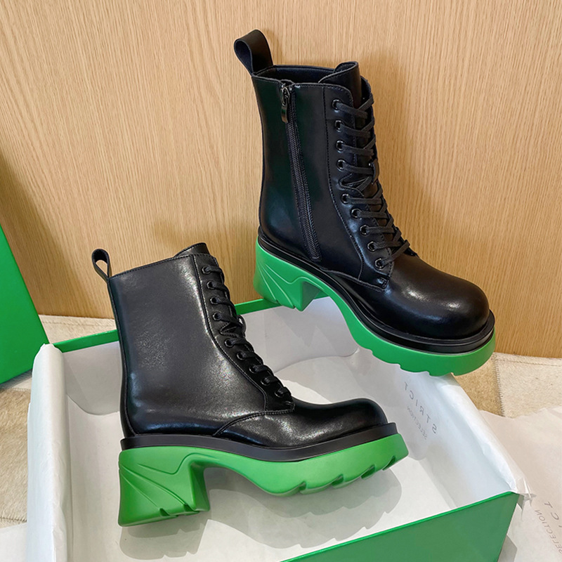 Sepatu Bot Setengah Betis Mode Wanita Musim Gugur Musim Dingin Mode Berenda Ritsleting Sepatu Bot Mujer Platform Olahraga Sepatu Bot Tempur untuk Wanita