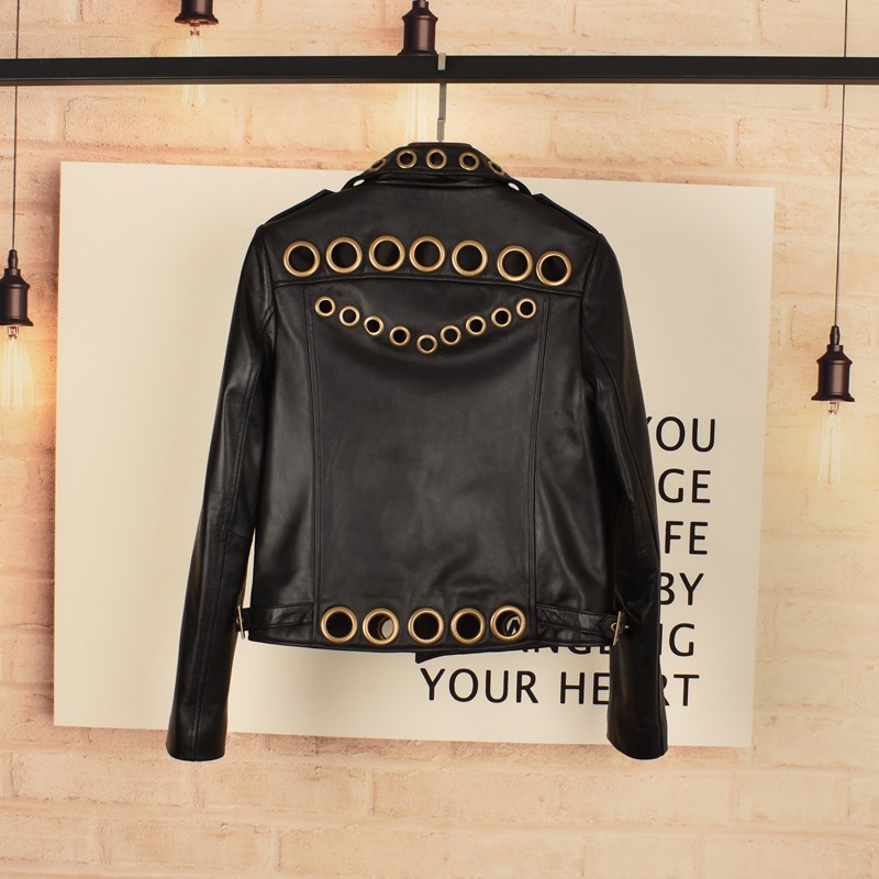 Neue Designer Frauen Metall aushöhlen Schaffell Echt lederjacke Punk-Stil Moto Biker Short Outwea Mantel Echt lederjacke