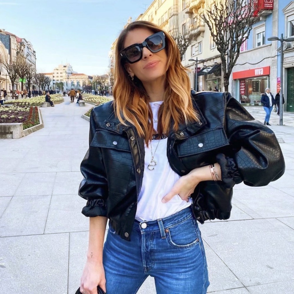 Mantel Wanita Kulit PU Hitam Musim Gugur Musim Dingin Baru Jaket Longgar Hangat Berlapis Katun Pakaian Luar Jaket Biker Pendek Kerah