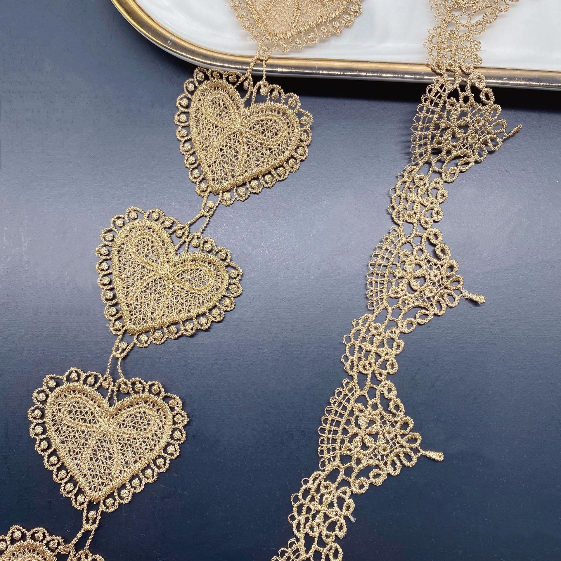 3 jardas flores bordadas amor tecido de renda dourada fita guarnição decorações artesanais pano diy acessórios de costura de casamento