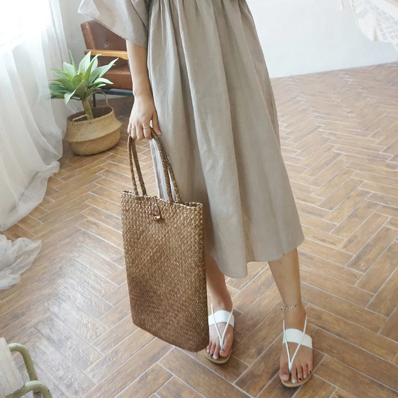 แฟชั่นHandmadeกระเป๋าผู้หญิงหวายกระเป๋าถือทอหวายกระเป๋าสะพายStraw Tote Bag