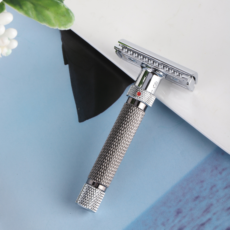 Yaqi verstellbarer Sicherheitsrasierer in Chrom- und Rotgussfarbe für Herren