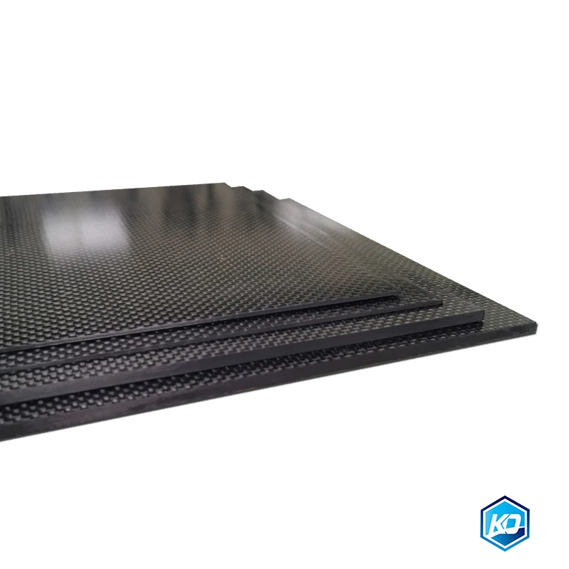 0.5-6MM 125X75 Mm 3K Đồng Bằng Mờ Bóng Miếng Carbon Bảng Điều Khiển Tờ Cao Cấp Tổng Hợp Độ Cứng Chất Liệu Chống Tia UV sợi Carbon Ban