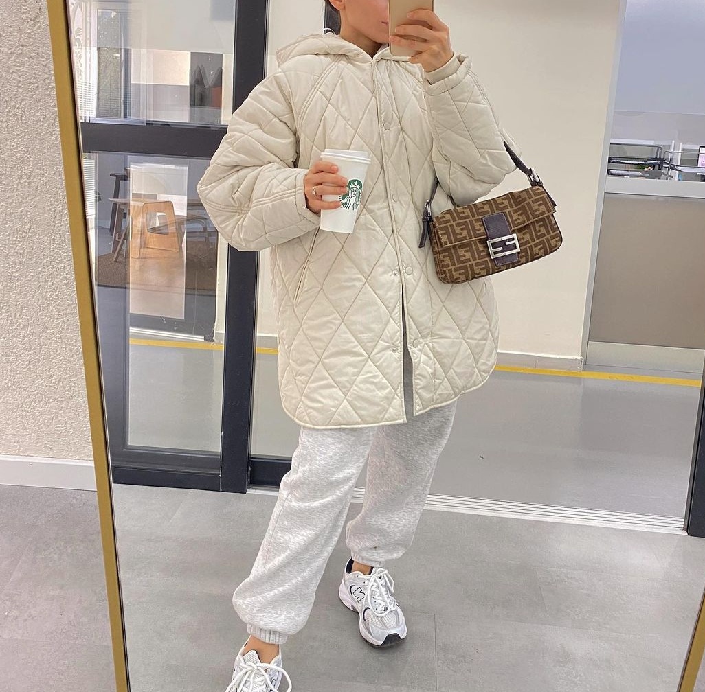XEASY-ropa de algodón con cuello con capucha para mujer, abrigo informal Vintage de color Beige cálido, ropa de calle, Parkas de manga larga, Top elegante 2021