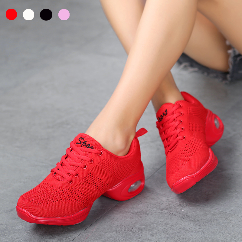 Frauen Atmungsaktive Air Mesh Square Dance Schuhe Jazz Schuhe Mädchen Rot Weiß Schwarz Air Kissen Weichen Boden Tanz Turnschuhe