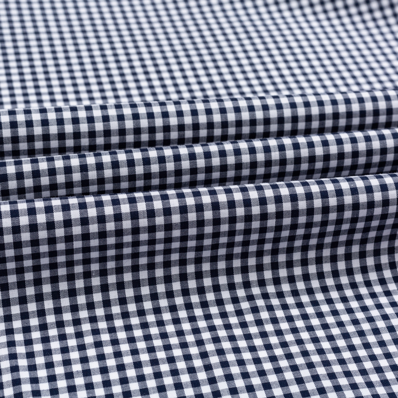 Men's Standard-Fit Long-Sleeve Casual Checked Shirt Single Patch Pocket Button-down Collar Comfortable 100% Cotton Gingham Shirt
