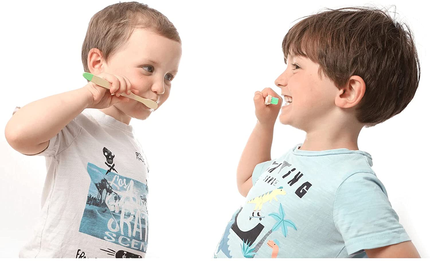 Nuovo spazzolino da denti in bambù organico per bambini dieci colori Setole in fibra morbida Manico biodegradabile Spazzolini da denti per bambini ecologici