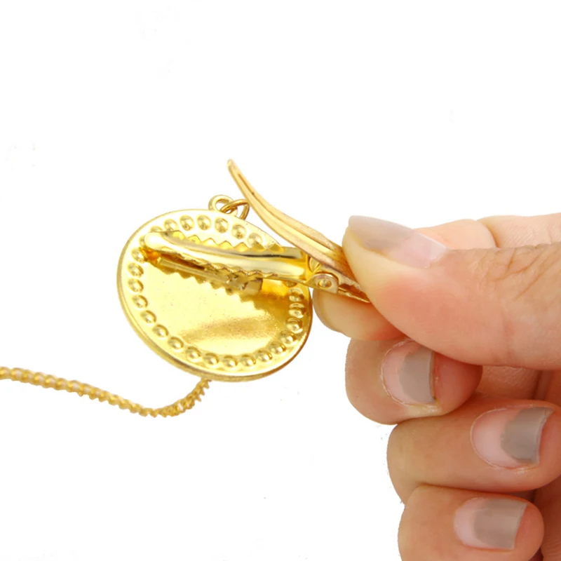Màu Đen Sang Trọng Núm Vú Giả Dây Chuyền Kẹp Có Nắp Tên Ban Đầu Thư Núm Vú Silicone Giữ Cá Tính Núm Vú Giả Sơ Sinh Cho Bé