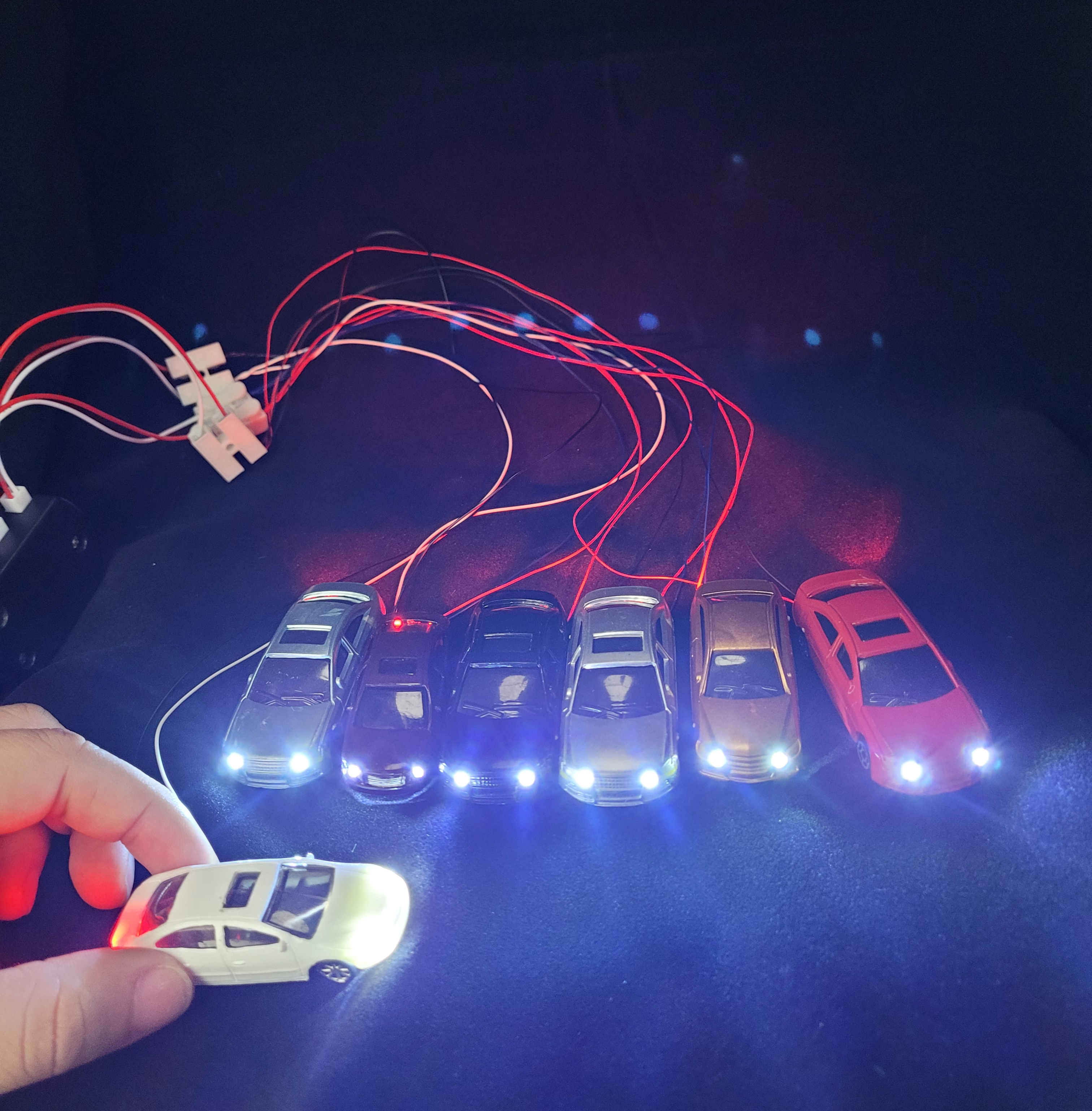 5 個モデルカーランプ付きミニチュア車両 12V 鉄道列車レイアウト風景 HO/N スケールおもちゃギフト 1:75 1:87 1:100 1:150 1:200