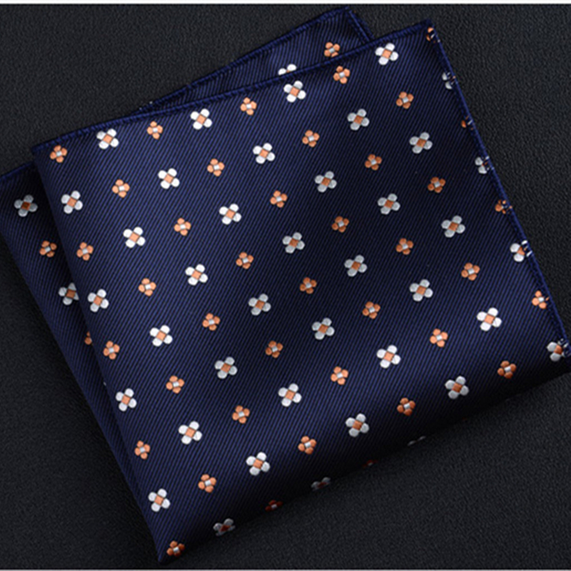 แฟชั่นผู้ชายคอผูกผ้าเช็ดหน้าชุดเย็บปักถักร้อยบุรุษผ้าไหมพ็อกเก็ตสแควร์หรูหรา Paisley ลายผ้าเช็ดหน้าสีแดง Hanky